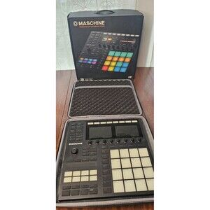 NI Native Instruments Maschine Mk3 MKIII Controller Orig. Box Plus Travel Case